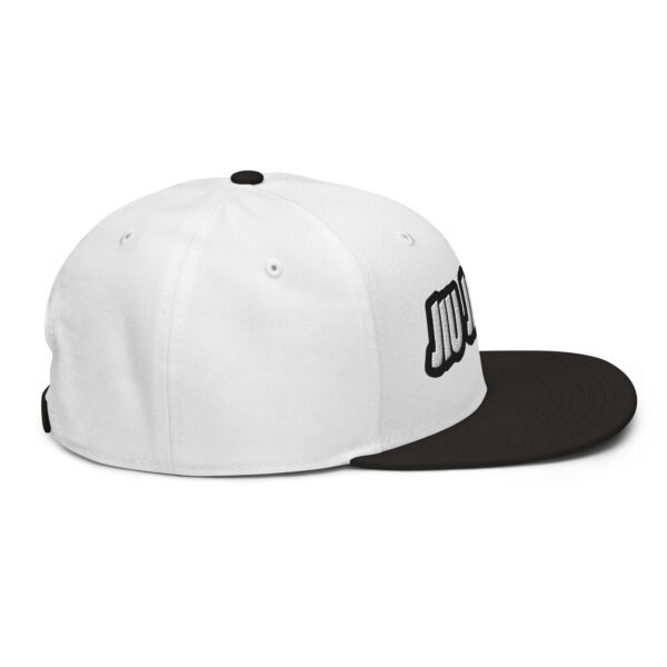 snapback-black-white-white-right-side-68ee0ed3b8b77.jpg